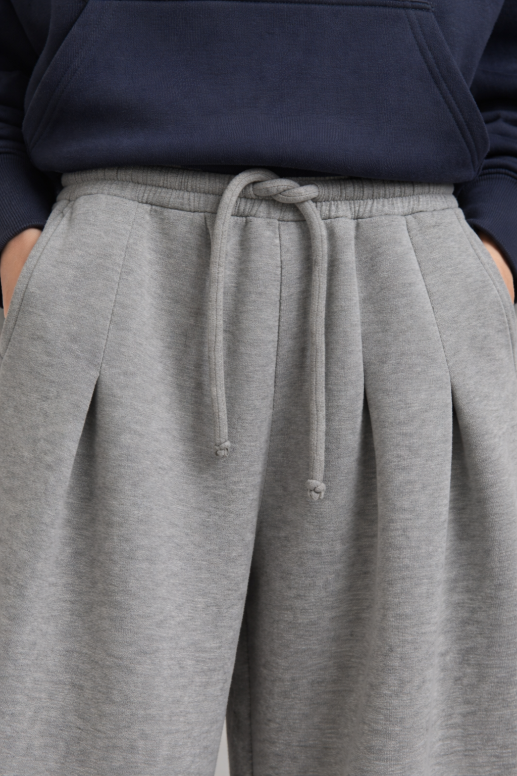 Heavyweight Pleated Trackpants